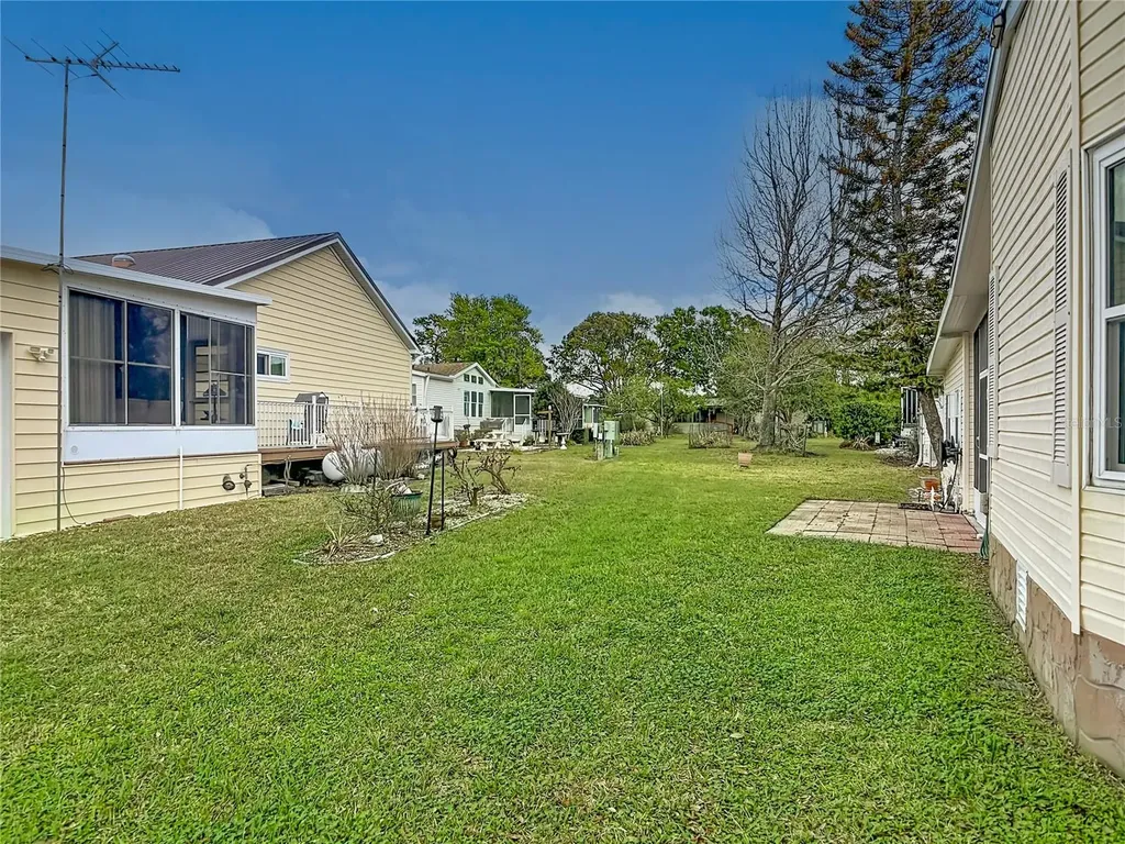 104 Admiral Lane Debary FL 32713