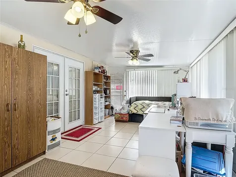 104 Admiral Lane Debary FL 32713