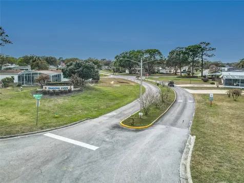 104 Admiral Lane Debary FL 32713