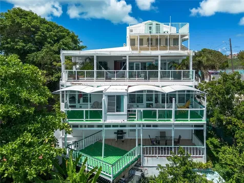 111 Fidencio De Jesus Fajardo PR 00738