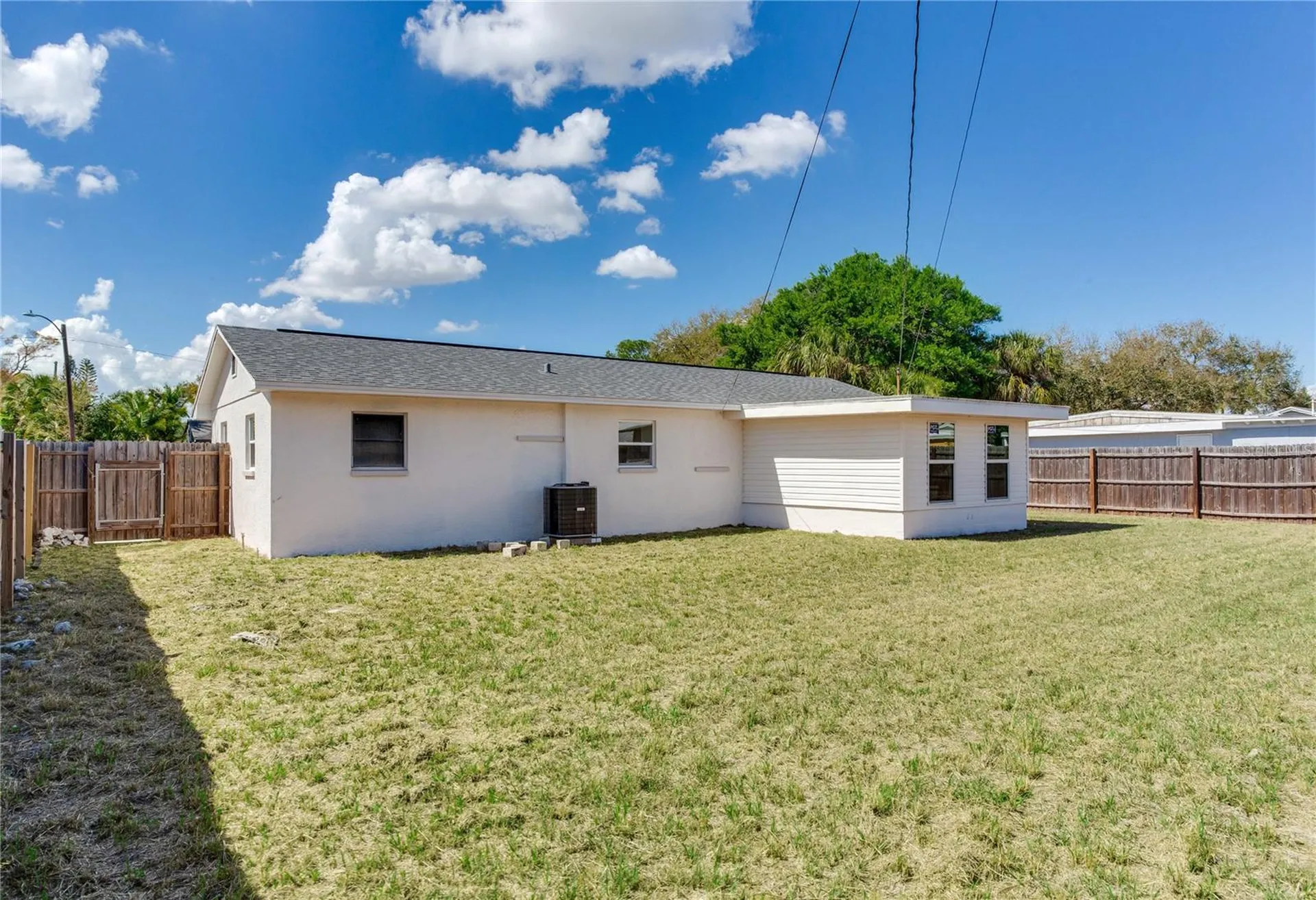 7201 10th Street N St Petersburg FL 33702