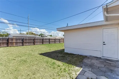 7201 10th Street N St Petersburg FL 33702