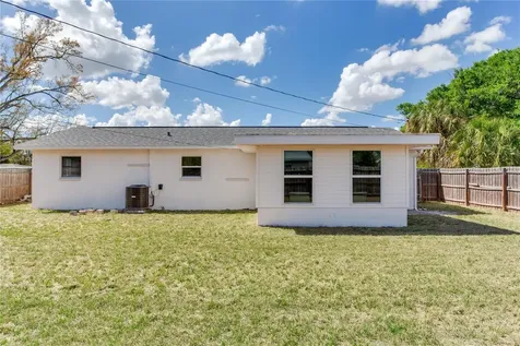 7201 10th Street N St Petersburg FL 33702