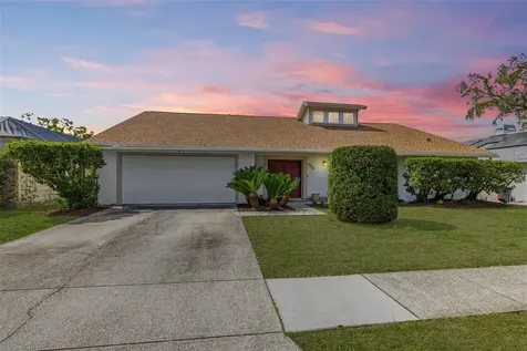 3330 Foxridge Circle Tampa FL 33618
