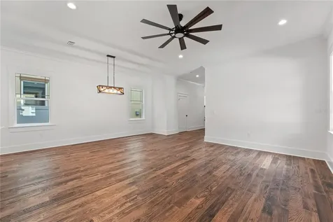 115 W Hiawatha Street Tampa FL 33604