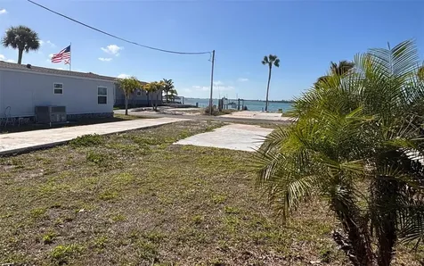 7500 Park Pointe Drive Englewood FL 34224
