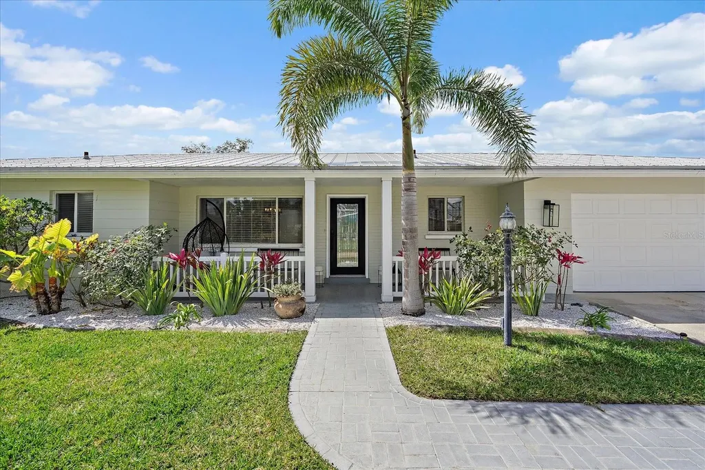 3118 Key Way Sarasota FL 34239