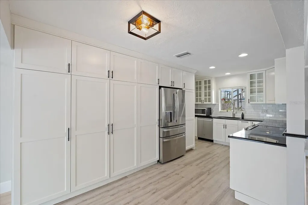 3118 Key Way Sarasota FL 34239