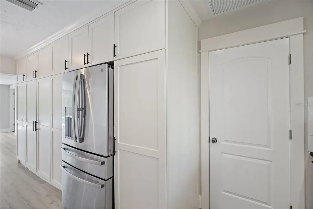 3118 Key Way Sarasota FL 34239