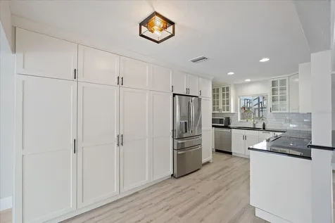 3118 Key Way Sarasota FL 34239