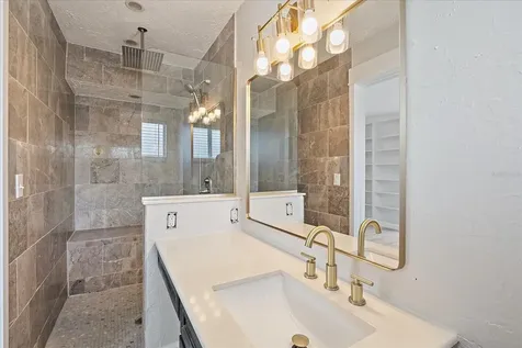 3118 Key Way Sarasota FL 34239