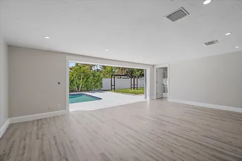 3118 Key Way Sarasota FL 34239