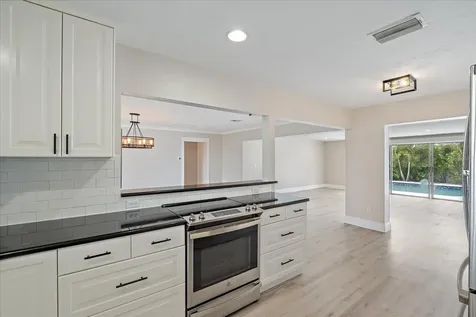 3118 Key Way Sarasota FL 34239