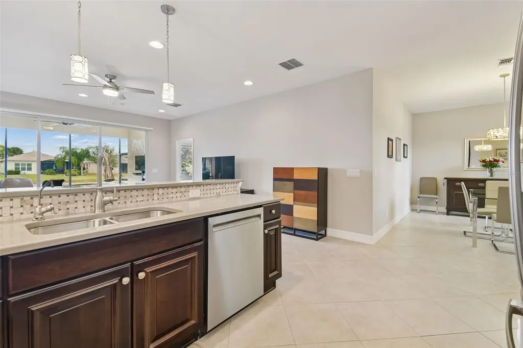 4940 Marble Springs Circle Wimauma FL 33598