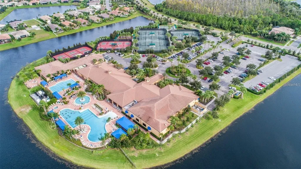 4940 Marble Springs Circle Wimauma FL 33598