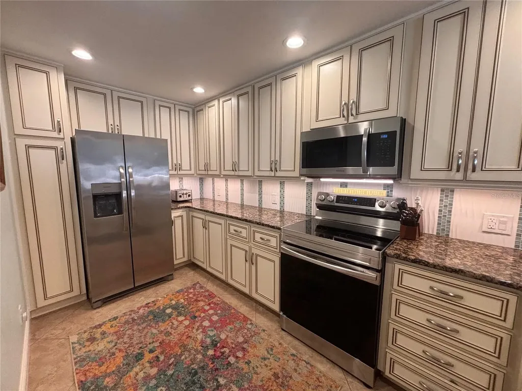 7753 Bergamo Avenue Sarasota FL 34238