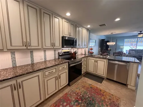 7753 Bergamo Avenue Sarasota FL 34238