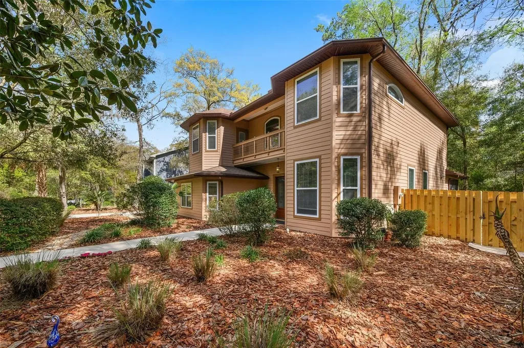 2163 SW 37th Court Gainesville FL 32608