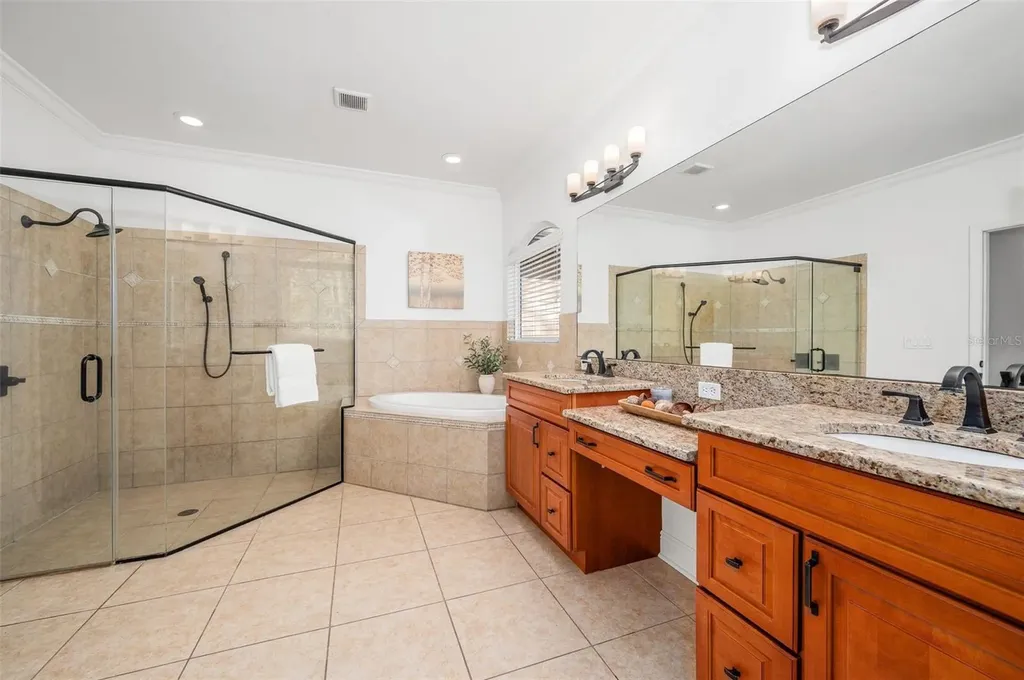 2163 SW 37th Court Gainesville FL 32608