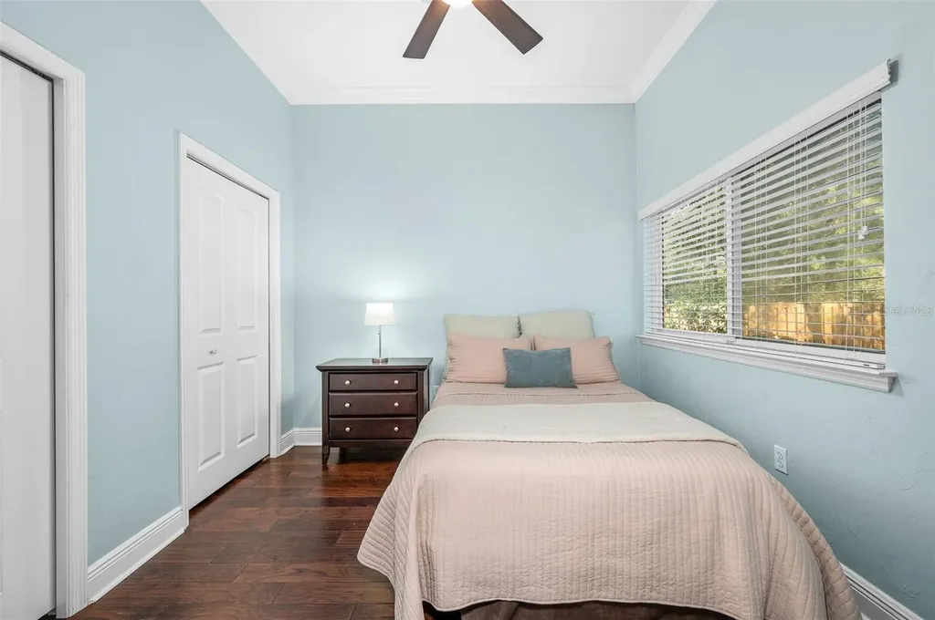 2163 SW 37th Court Gainesville FL 32608