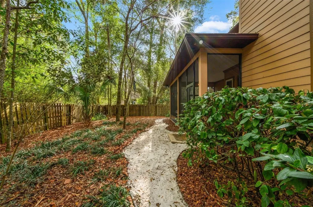 2163 SW 37th Court Gainesville FL 32608
