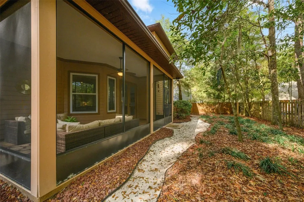2163 SW 37th Court Gainesville FL 32608
