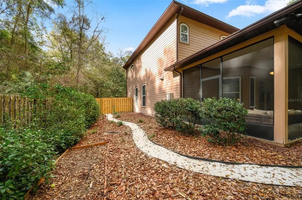 2163 SW 37th Court Gainesville FL 32608