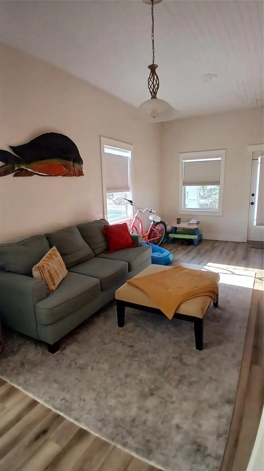 542 Division Street Tarpon Springs FL 34689