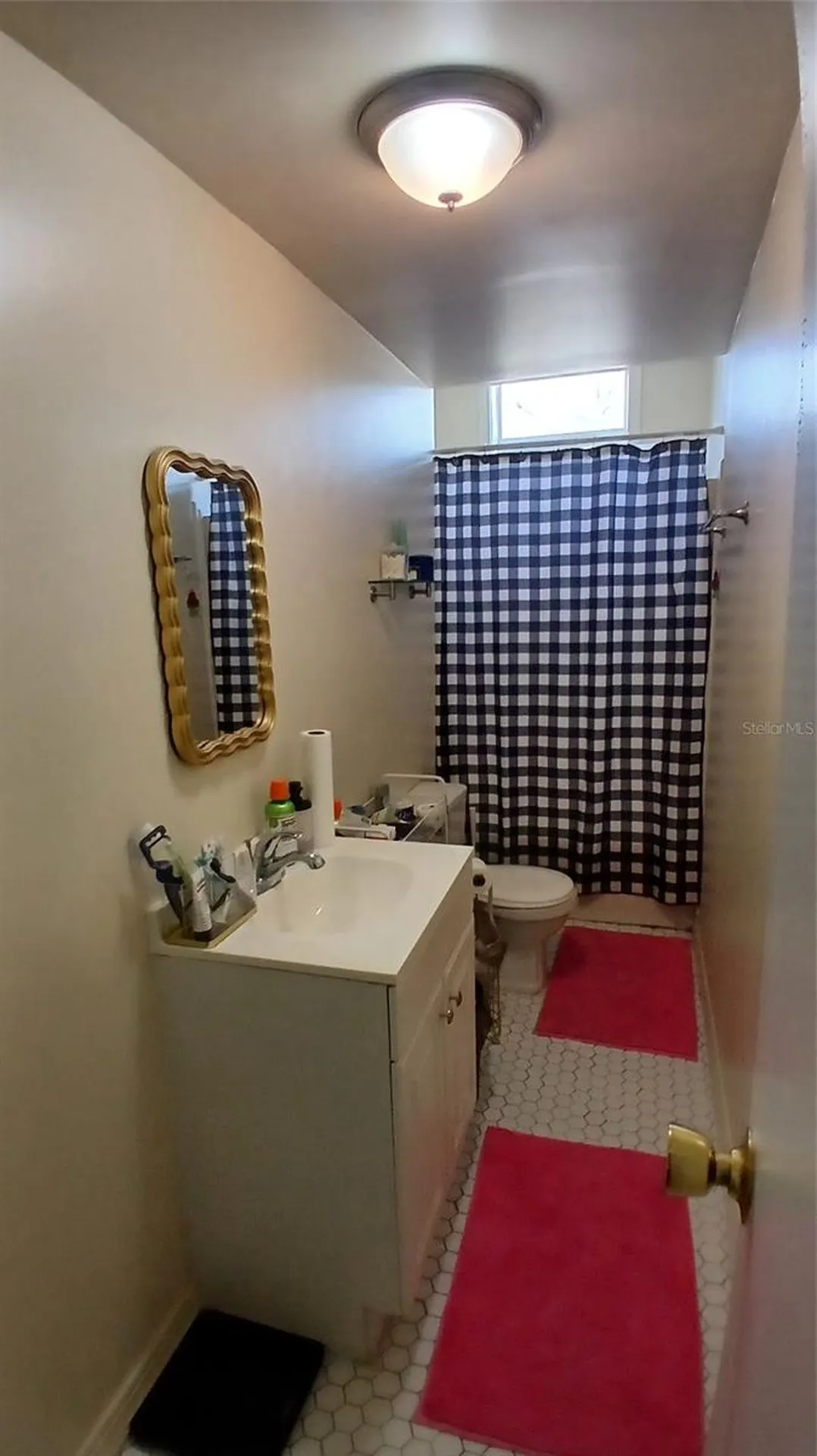 542 Division Street Tarpon Springs FL 34689