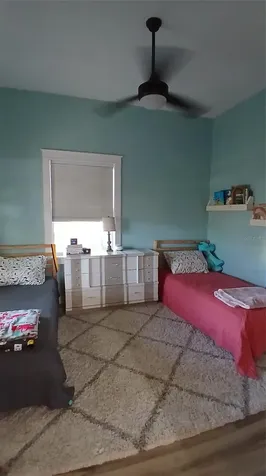 542 Division Street Tarpon Springs FL 34689