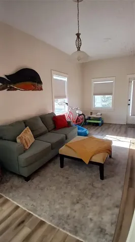 542 Division Street Tarpon Springs FL 34689
