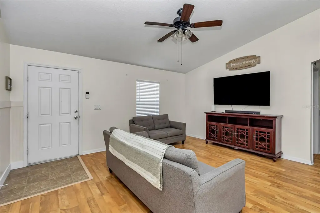 4963 SW Hyacinth Court Dunnellon FL 34431