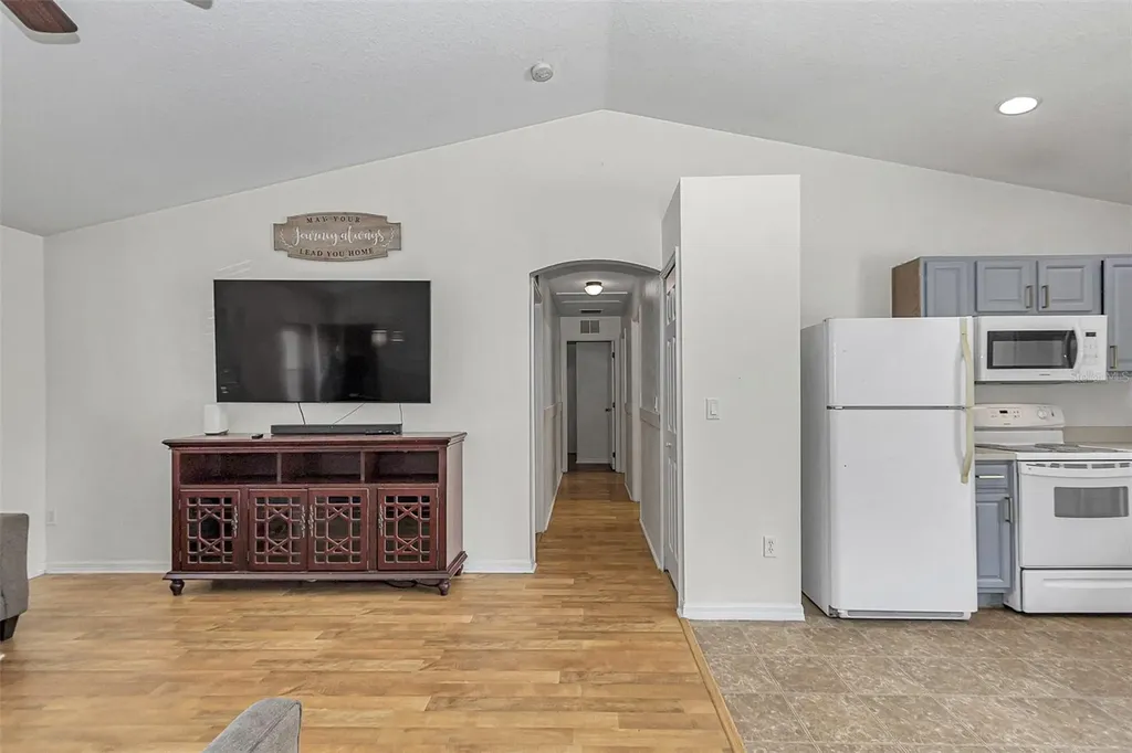 4963 SW Hyacinth Court Dunnellon FL 34431