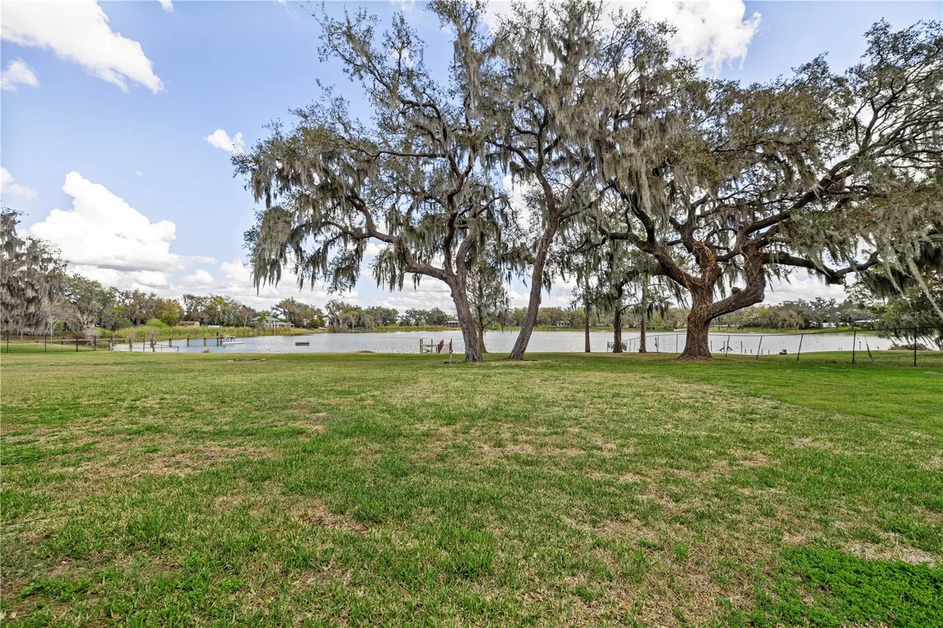 4019 Moores Lake Road Dover FL 33527