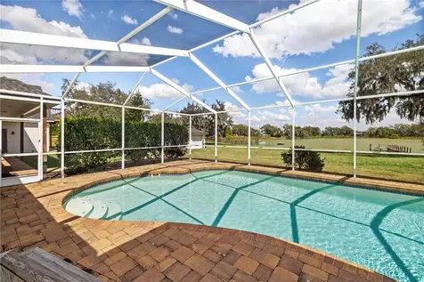 4019 Moores Lake Road Dover FL 33527