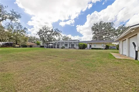 4019 Moores Lake Road Dover FL 33527