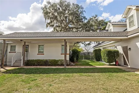 4019 Moores Lake Road Dover FL 33527