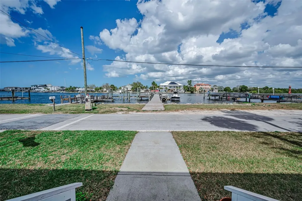 5038 Sunset Boulevard Port Richey FL 34668
