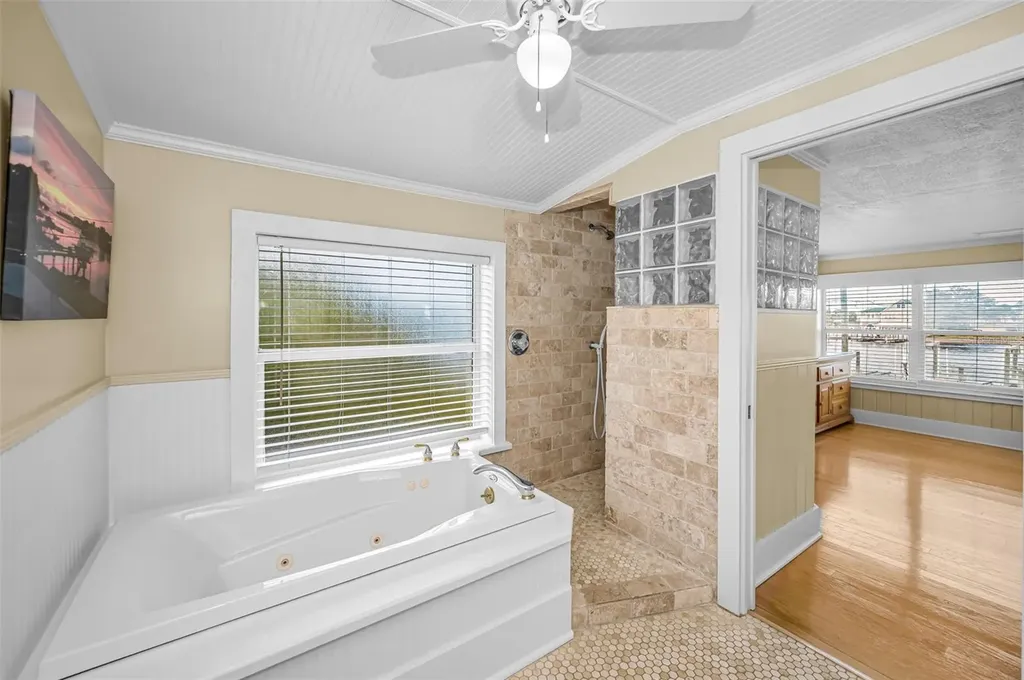 5038 Sunset Boulevard Port Richey FL 34668