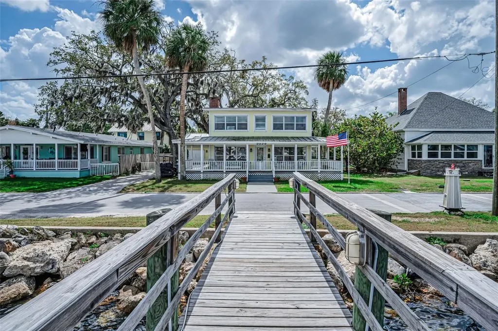 5038 Sunset Boulevard Port Richey FL 34668