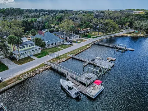 5038 Sunset Boulevard Port Richey FL 34668