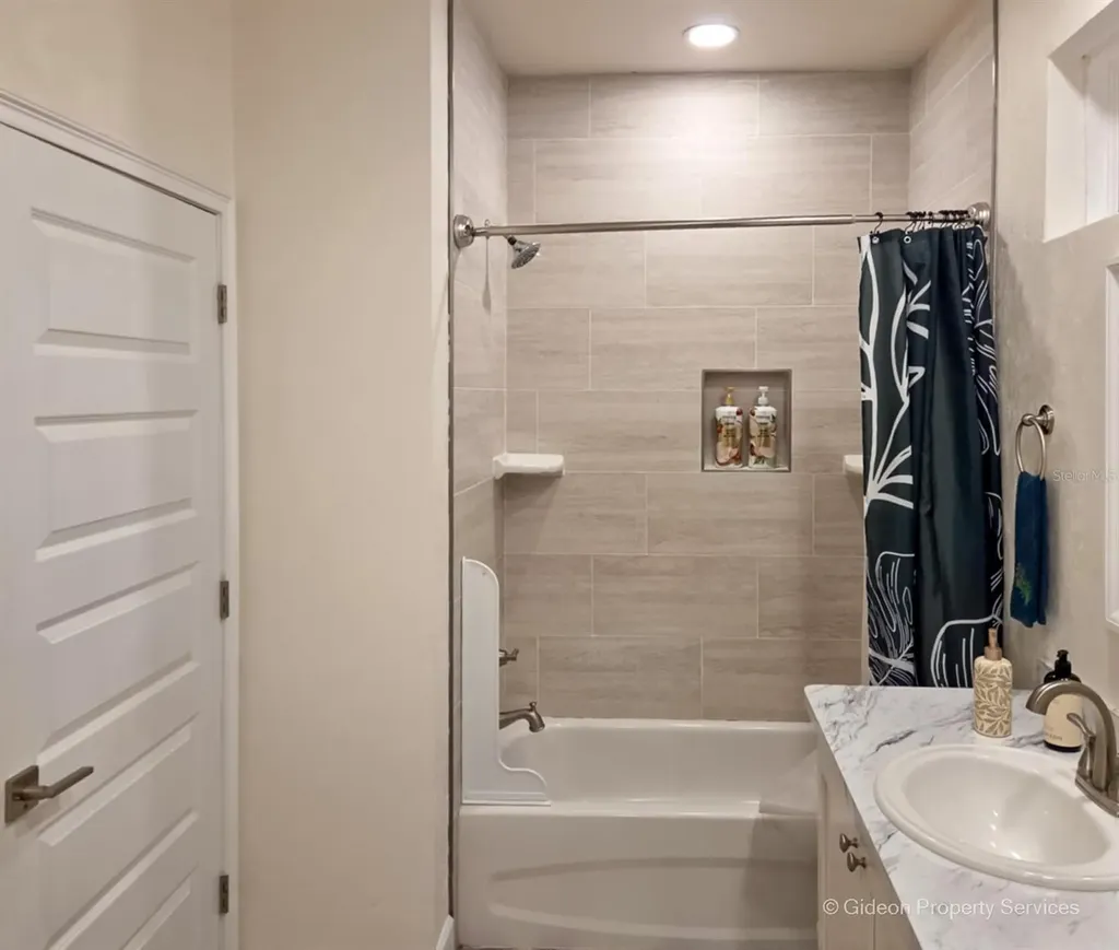 4460 NW 19th Street Gainesville FL 32605