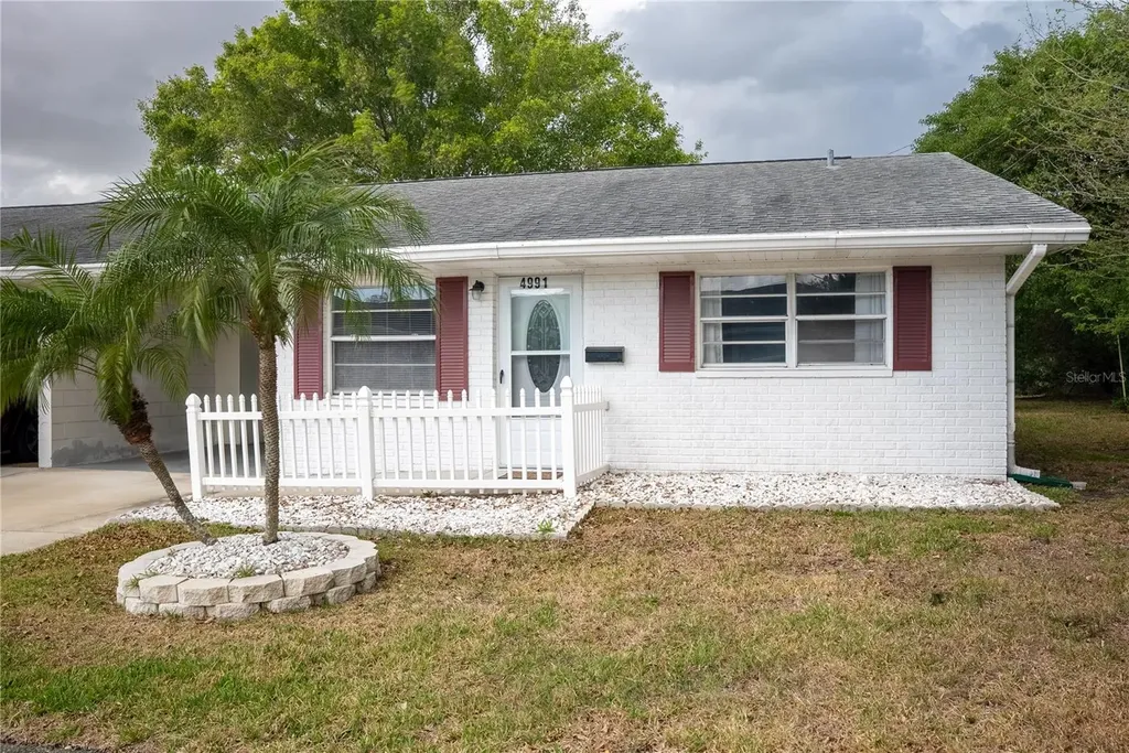 4991 Springwood Court Pinellas Park FL 33782