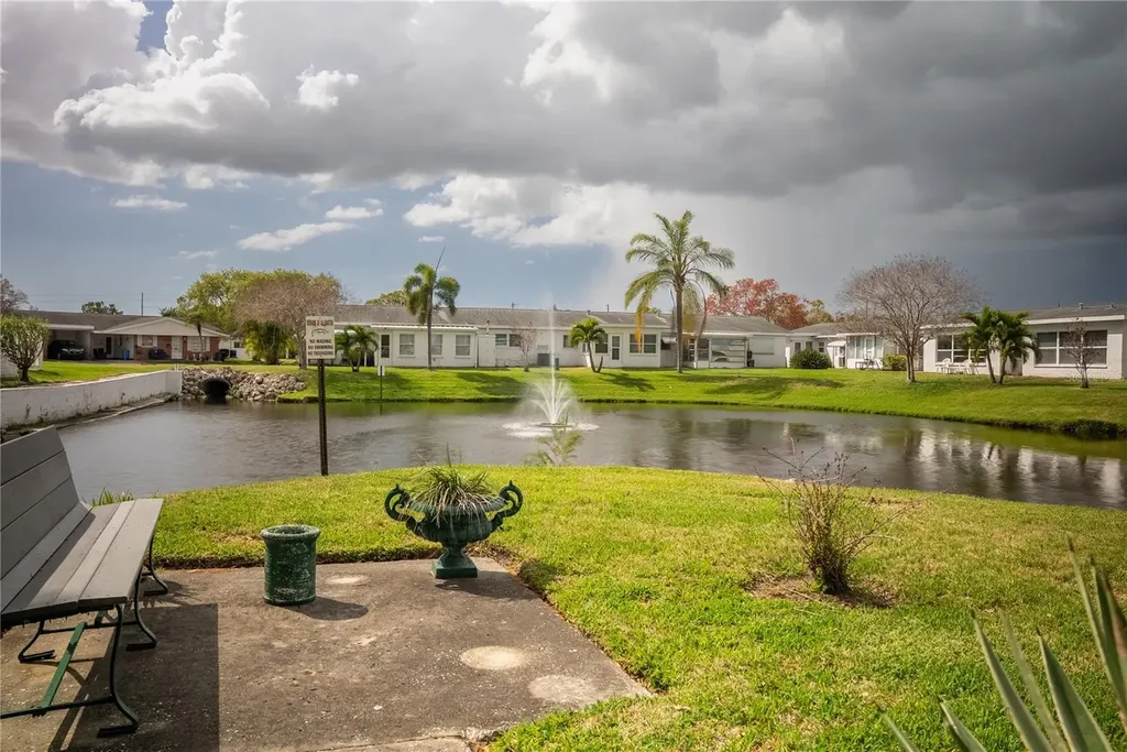 4991 Springwood Court Pinellas Park FL 33782