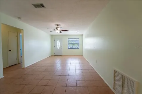 4991 Springwood Court Pinellas Park FL 33782