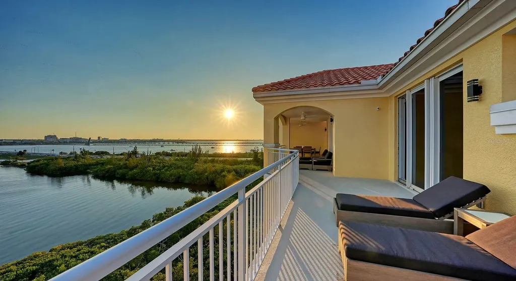 611 Riviera Dunes Way Palmetto FL 34221
