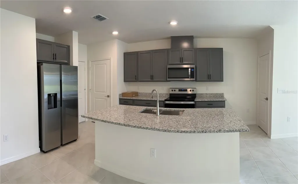 1595 Mirabella Circle Davenport FL 33897