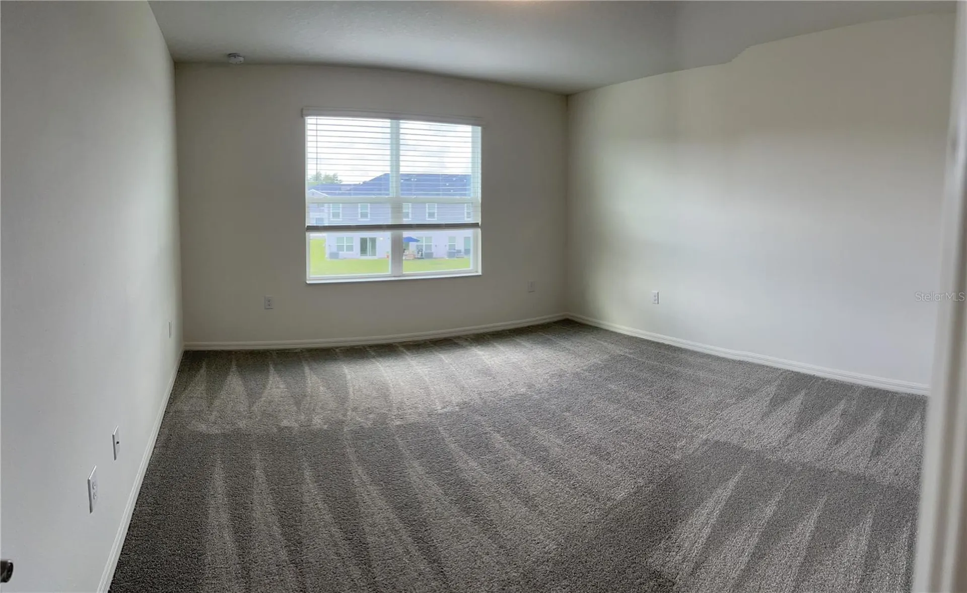 1595 Mirabella Circle Davenport FL 33897