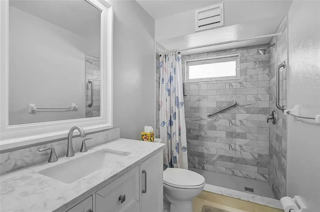 7128 W Country Club Drive N Sarasota FL 34243