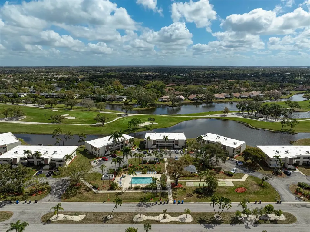 7128 W Country Club Drive N Sarasota FL 34243